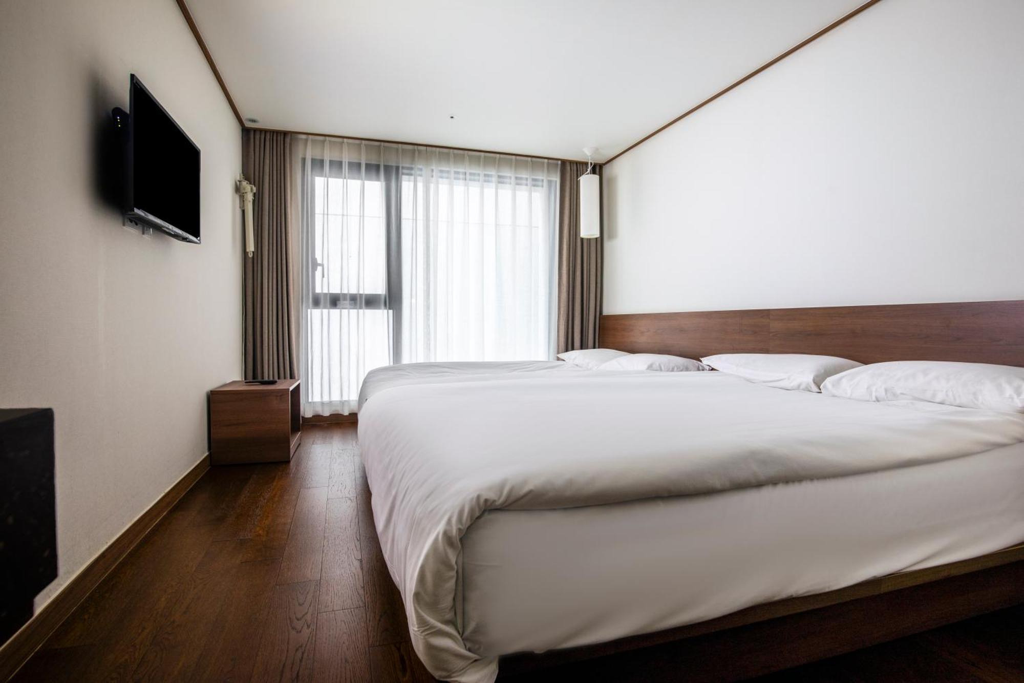 Tamara Jeju Hotel Seogwipo Extérieur photo